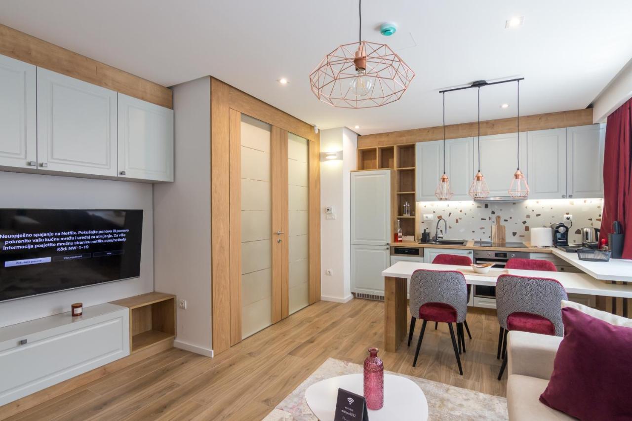Mayisa Apartments Sarajevo Bagian luar foto