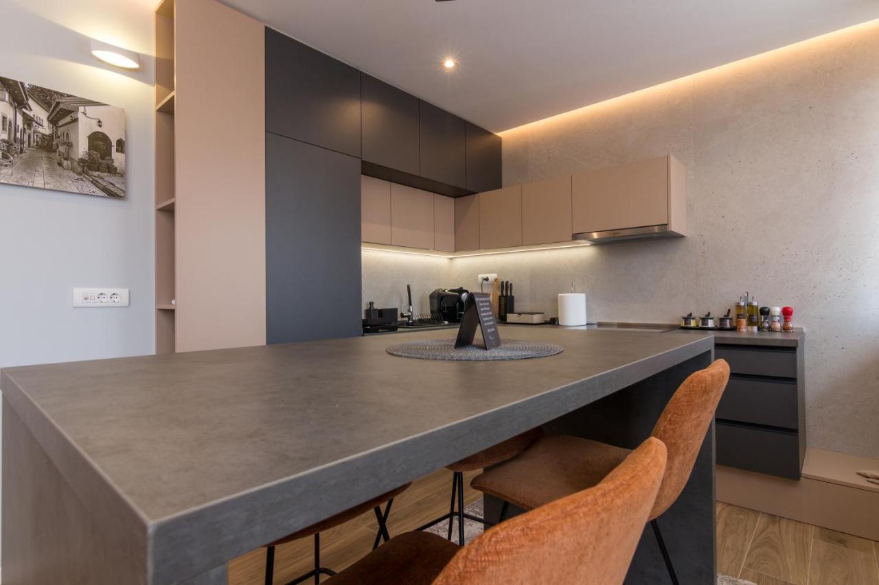 Mayisa Apartments Sarajevo Bagian luar foto
