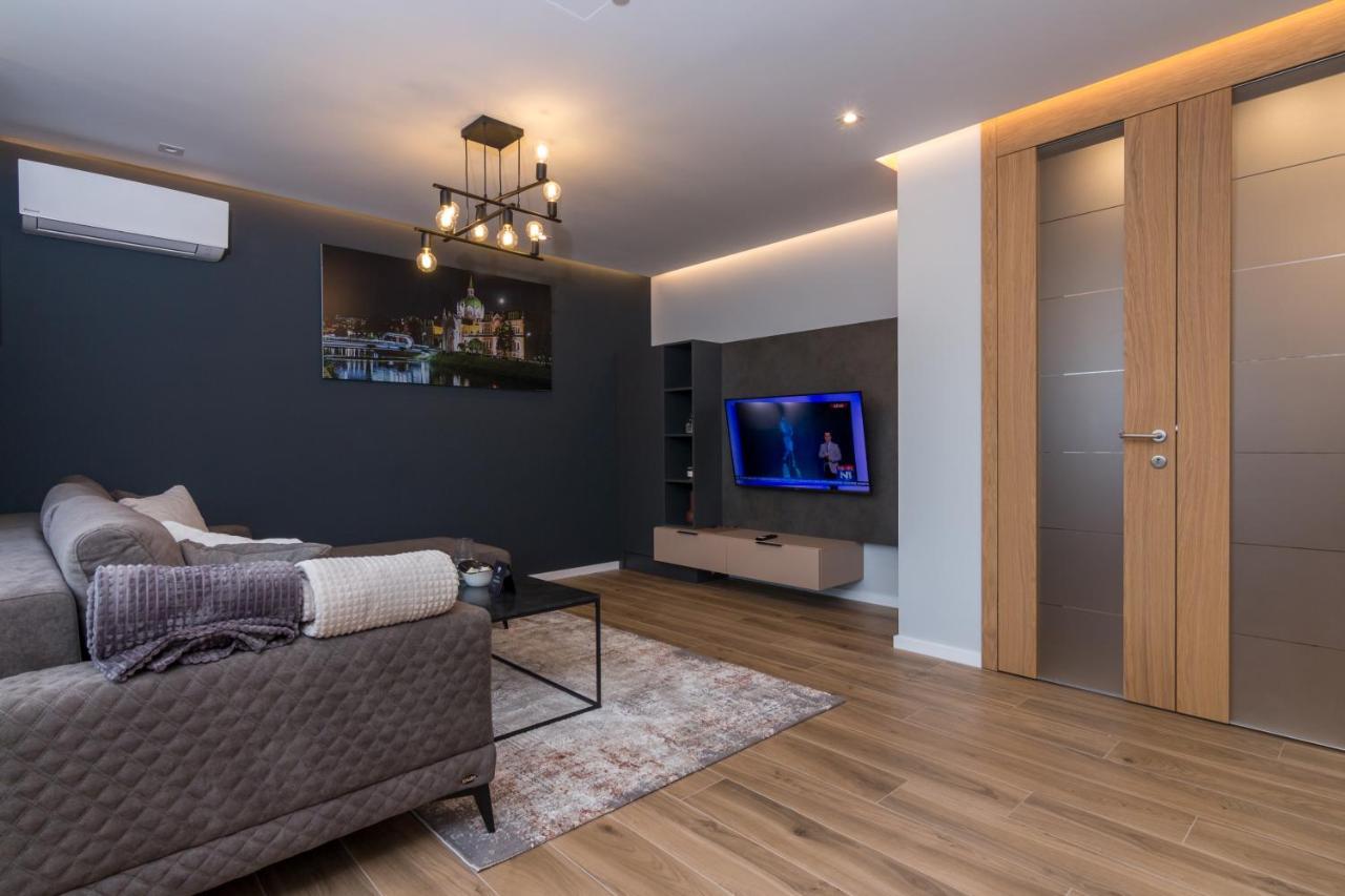 Mayisa Apartments Sarajevo Bagian luar foto